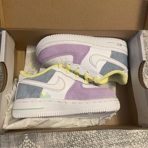 Toddler Girl Nikes - size 6